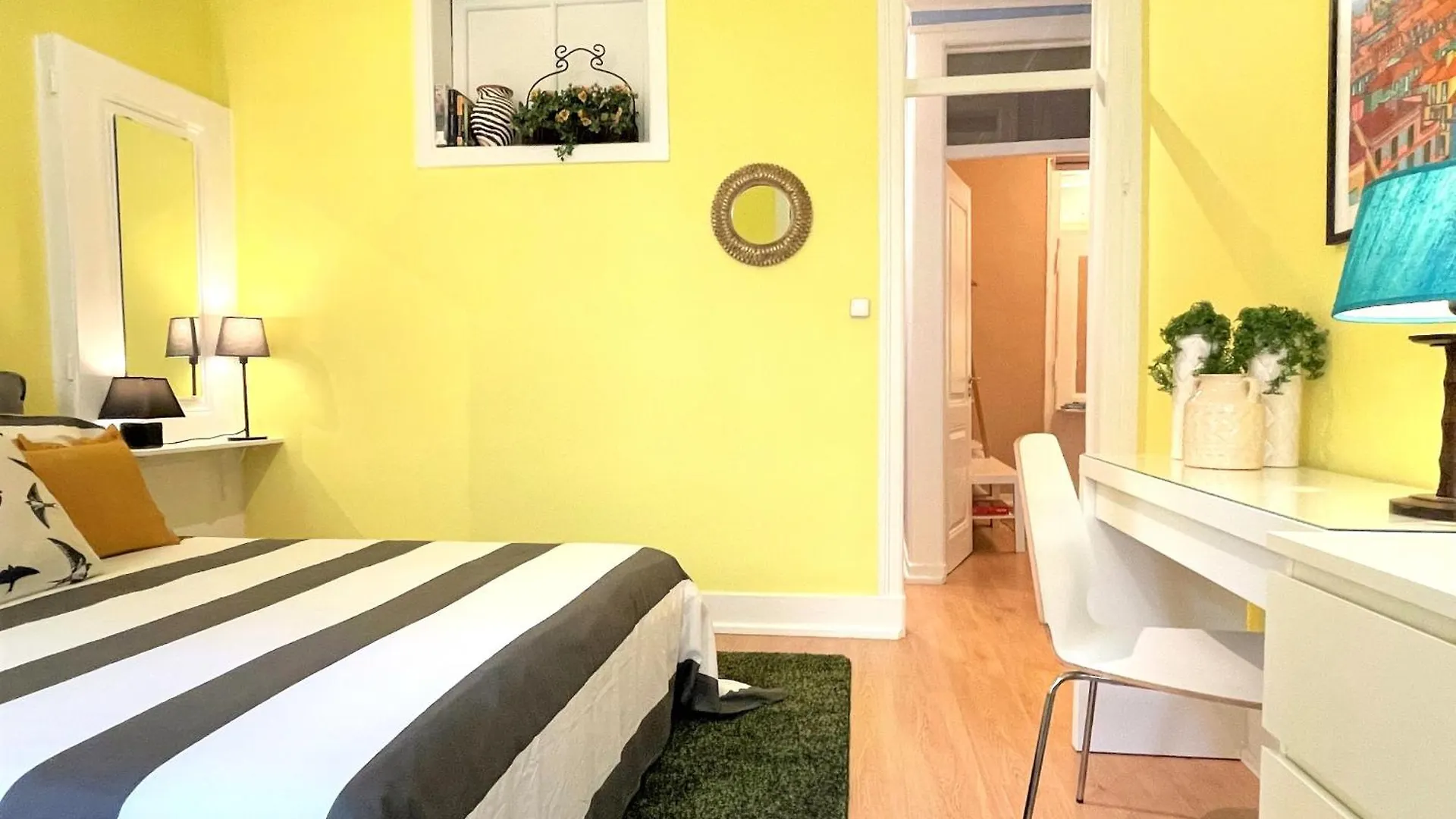 Mc Warm Romantic Home 3Br2Ba @ Trendy Principe Real Lisboa 0*,  Portugalsko