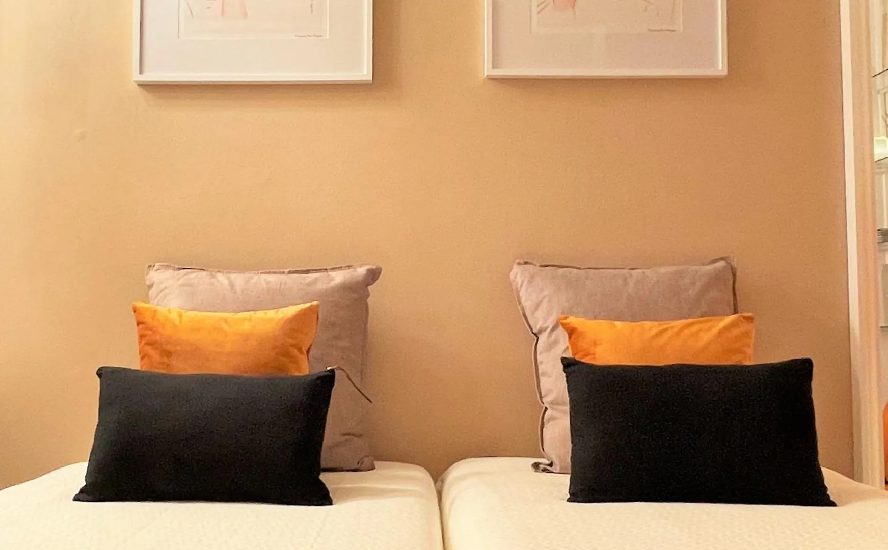 Mc Warm Romantic Home 3Br2Ba @ Trendy Principe Real Lisboa 0*,  Portugalsko