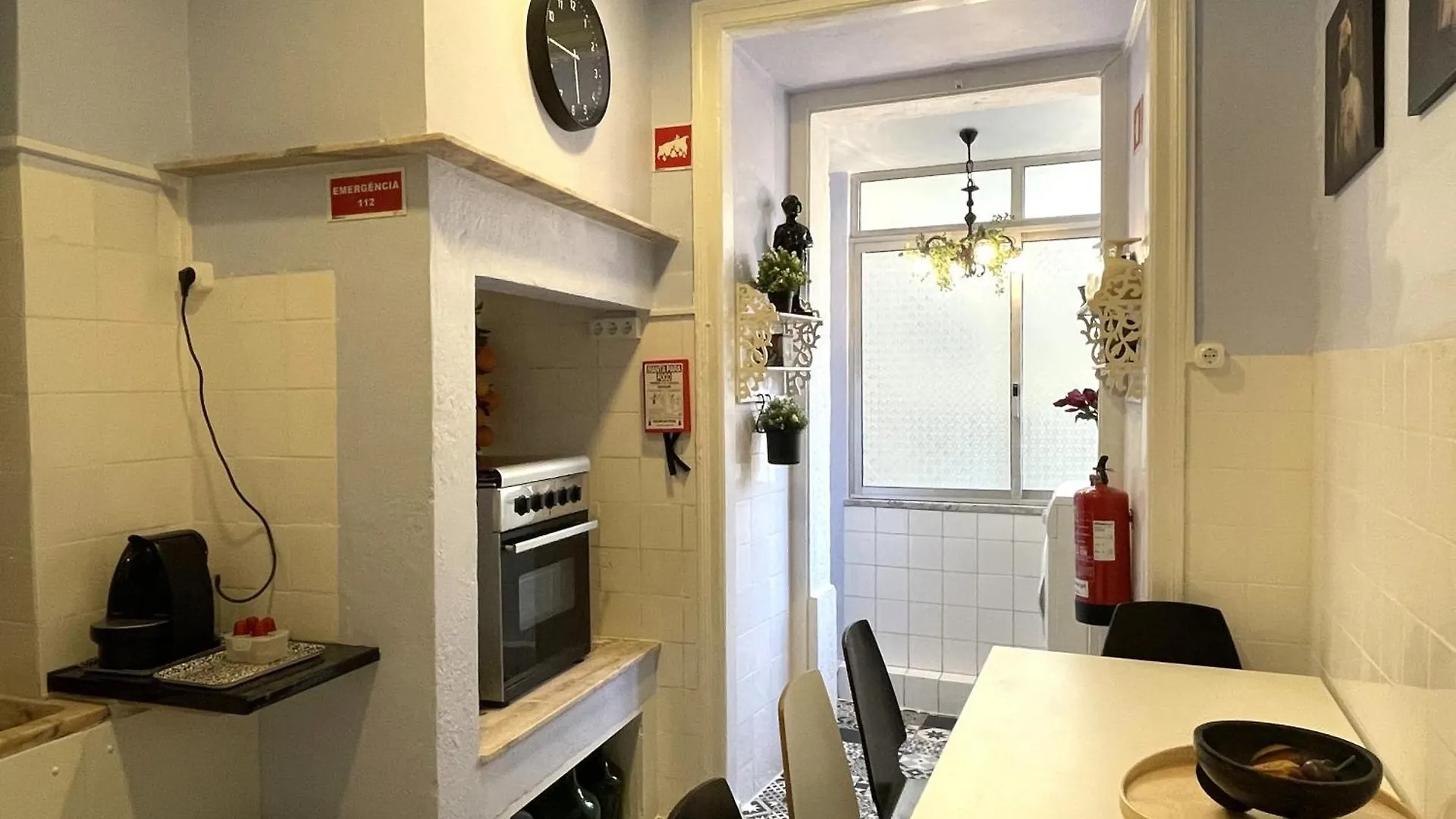 Mc Warm Romantic Home 3Br2Ba @ Trendy Principe Real Лиссабон Португалия